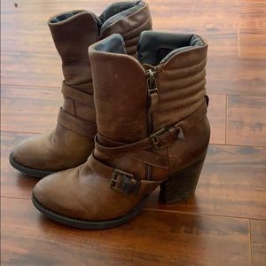 Steve Madden boots